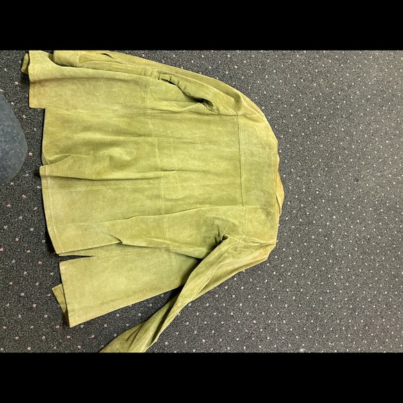 Women’s suede jacket size medium - Picture 6 of 8
